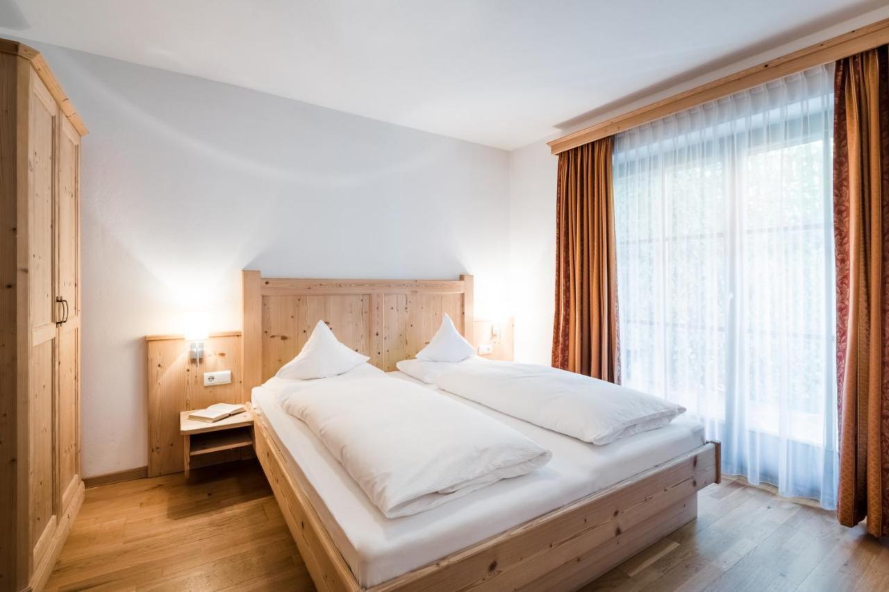 Dependance Hotel Mareo Dolomites San Vigilio Di Marebbe Exterior photo
