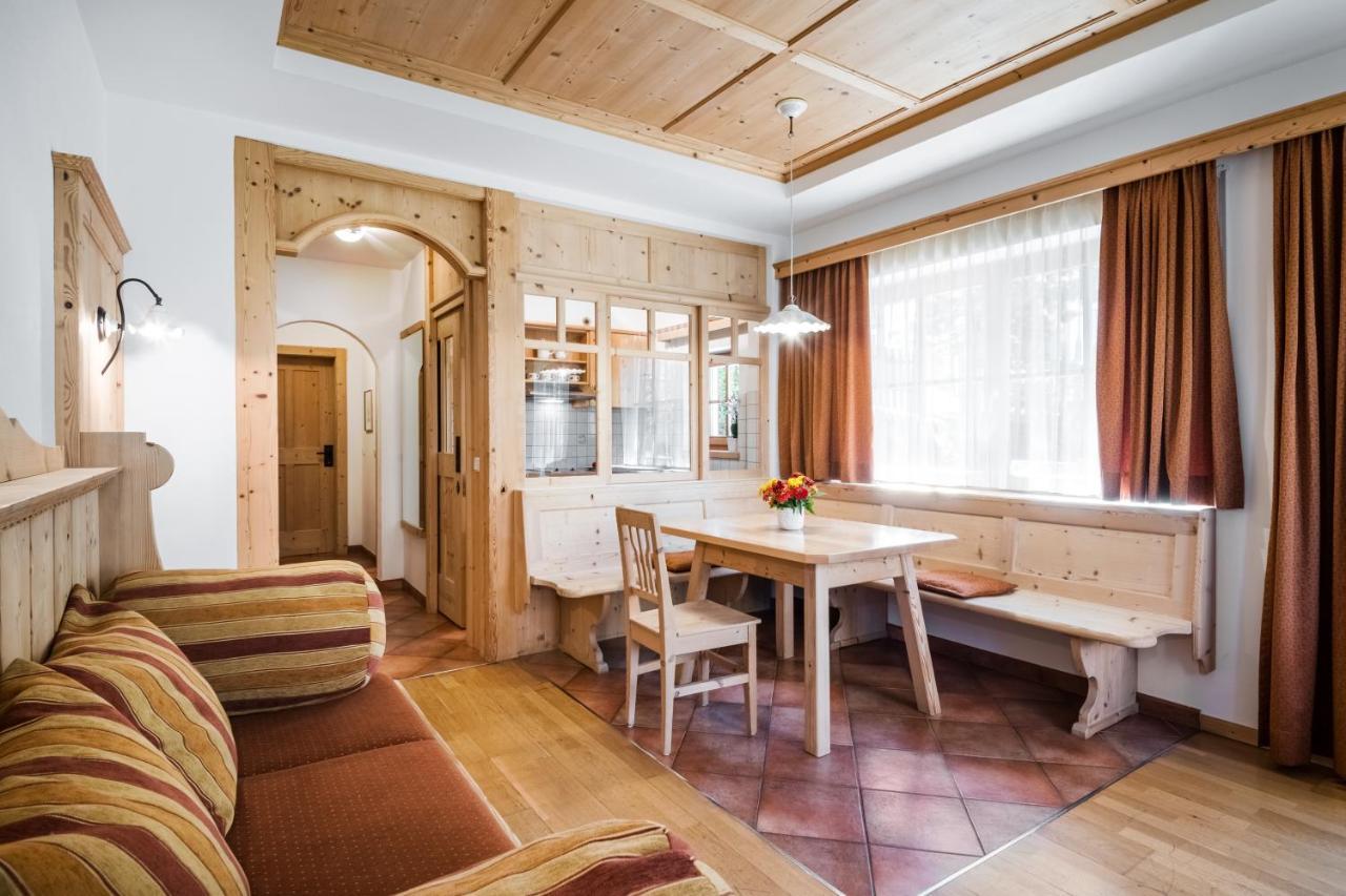 Dependance Hotel Mareo Dolomites San Vigilio Di Marebbe Exterior photo